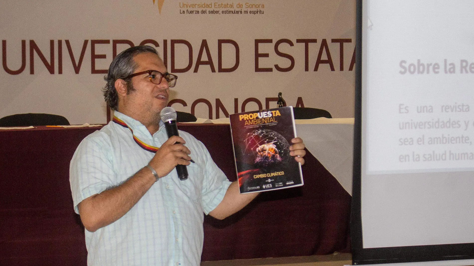 Daniel García Bedoya Presentacion revistas UES 